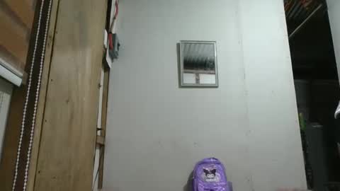 Snapshot of twinkle_purplemelon chatting on 7, 3, 2025 twinkle_purplemelon online show from 7, 3, 2025