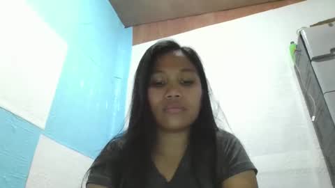 Snapshot of twinkle_purplemelon chatting on 9, 3, 2025 twinkle_purplemelon online show from 9, 3, 2025