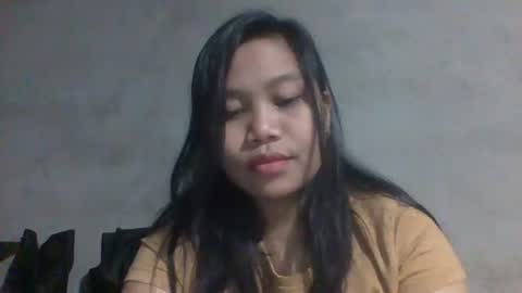 Snapshot of twinkle_purplemelon chatting on 23, 10, 2025 twinkle_purplemelon online show from 23, 10, 2025