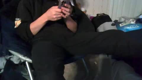 Snapshot of twinktools chatting on 31, 10, 2025 shytwink online show from 31, 10, 2025