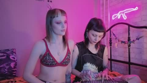 Sin and Skin online show from 25, 3, 2026