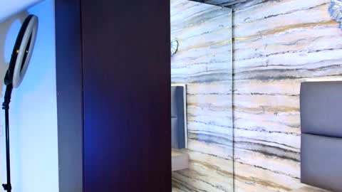 twinslovers_ online show from 7, 11, 2025