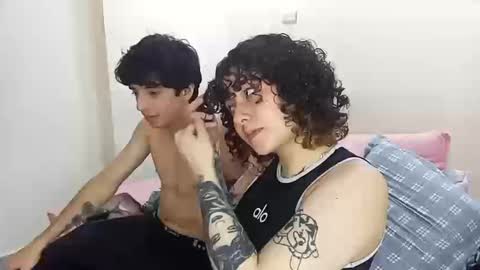 Snapshot of two_souls69 chatting on 16, 10, 2025 Matt online show from 16, 10, 2025