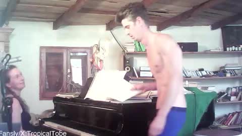 TobeBritta online show from 13, 2, 2026