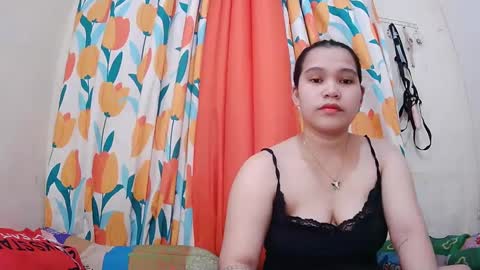 Snapshot of twowetcuties chatting on 2, 3, 2025 Lyn and lea online show from 2, 3, 2025