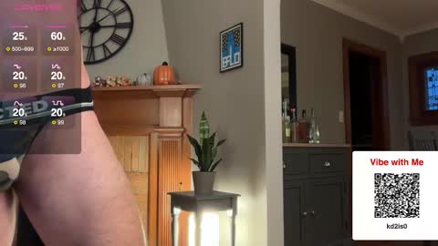 Snapshot of twunk94 chatting on 5, 11, 2025 twunk94 online show from 5, 11, 2025