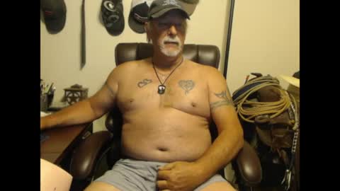 txlobo60 online show from 19, 4, 2026