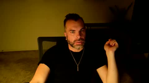 Snapshot of ty_lerdavid chatting on 26, 10, 2025 TylerDavid online show from 26, 10, 2025