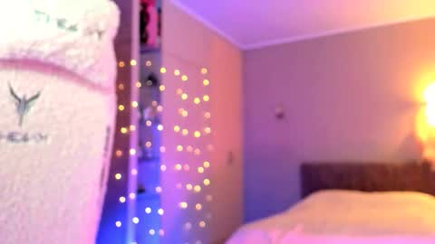 Miley online show from 4, 12, 2025