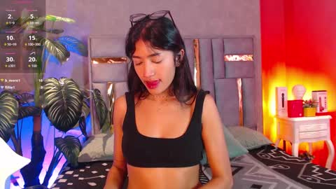 Snapshot of tyla_ks chatting on 15, 9, 2025 tyla_ks online show from 15, 9, 2025