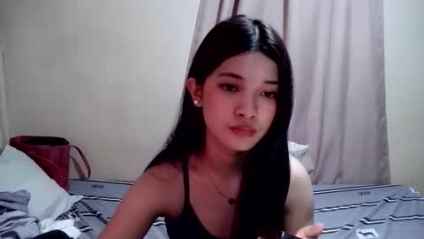 Snapshot of tyladine chatting on 4, 10, 2025 tyladine online show from 4, 10, 2025