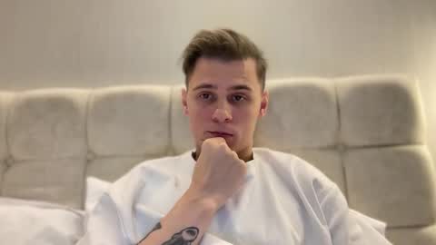 tyler_garrner online show from 20, 9, 2025