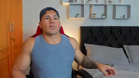 Snapshot of tyler_hank1 chatting on 24, 4, 2026 tyler_hank1 online show from 24, 4, 2026