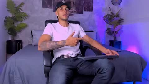 Tyler online show from 22, 12, 2024