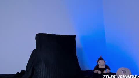 Snapshot of tyler_jonnes chatting on 18, 2, 2026 Tyler online show from 18, 2, 2026