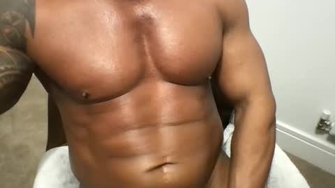 Snapshot of tylermarkd chatting on 25, 9, 2025 tylermarkd online show from 25, 9, 2025