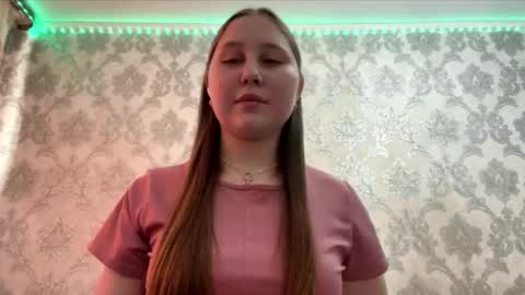 Snapshot of tylerterrano chatting on 23, 9, 2025 Hello Rose here Help me to make first 100 thumbs up 333 online show from 23, 9, 2025