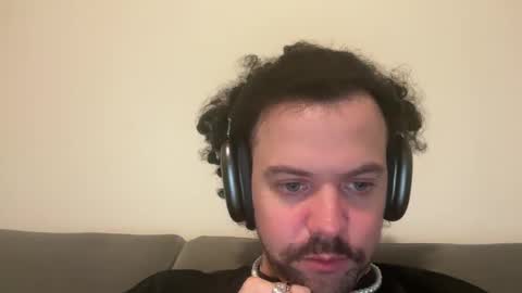 Snapshot of tyleruzi chatting on 11, 12, 2024 Tyleruzi online show from 11, 12, 2024