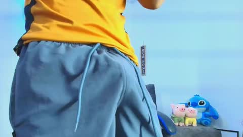   online show from 17, 9, 2025