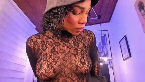       online show from 6, 10, 2025