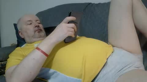 Snapshot of tymoteus chatting on 12, 10, 2025 tymoteus online show from 12, 10, 2025