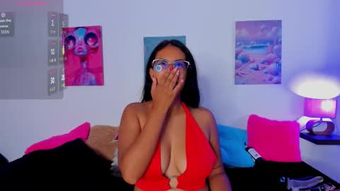 tyra   online show from 19, 12, 2025