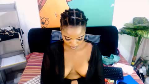 Snapshot of tyrabangz chatting on 18, 5, 2026 Tyra online show from 18, 5, 2026