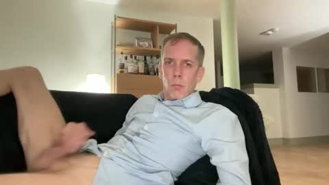 Snapshot of tyronev70 chatting on 9, 10, 2025 Ty online show from 9, 10, 2025