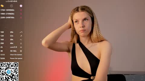 Christine 3 Next broadcast tomorrow at 2100 GMT 5 online show from 13, 5, 2026