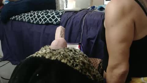 Azelia B online show from 6, 11, 2025