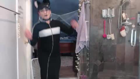 Azelia B online show from 13, 1, 2026