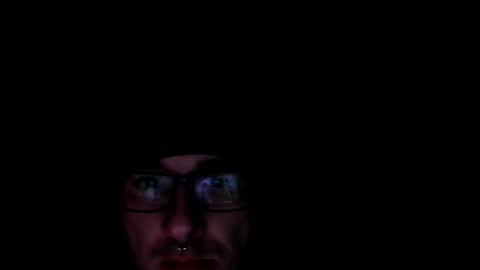 Snapshot of ucloudd chatting on 8, 4, 2026 ucloudd online show from 8, 4, 2026