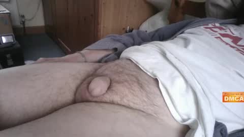 Hairy UK guy online show from 7, 1, 2025