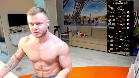 Snapshot of ukgymboy chatting on 2, 2, 2026 James Iron online show from 2, 2, 2026