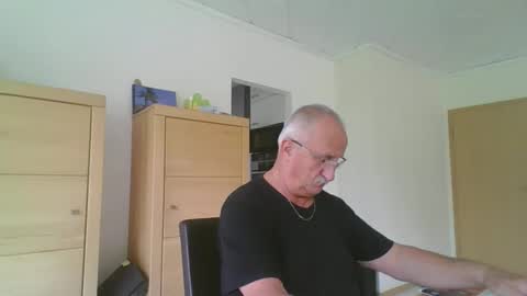 Ulrich online show from 10, 5, 2026