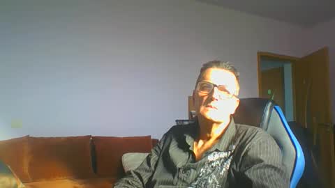 ulmeni7 online show from 8, 11, 2025