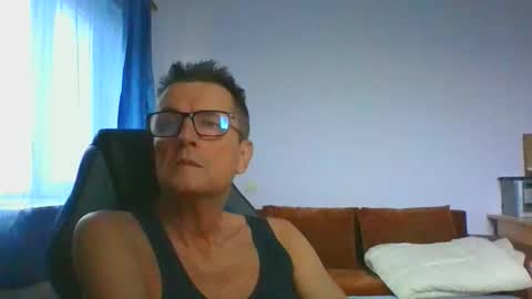ulmeni7 online show from 25, 11, 2025
