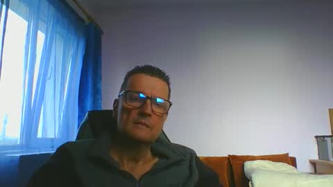 ulmeni7 online show from 5, 12, 2025