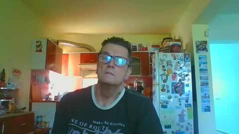 ulmeni7 online show from 10, 6, 2026