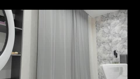 Melena online show from 11, 11, 2025