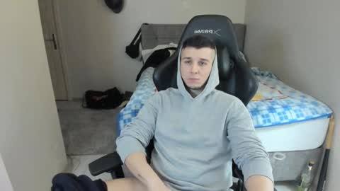 Snapshot of ulxer chatting on 19, 12, 2024 hi im mike tyson - online show from 19, 12, 2024