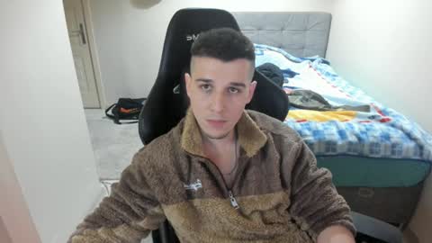 Snapshot of ulxer chatting on 29, 12, 2024 hi im mike tyson - online show from 29, 12, 2024