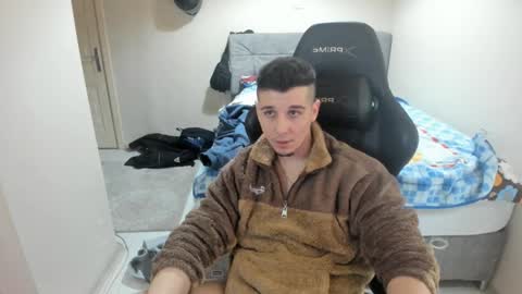 Snapshot of ulxer chatting on 22, 1, 2025 hi im mike tyson - online show from 22, 1, 2025