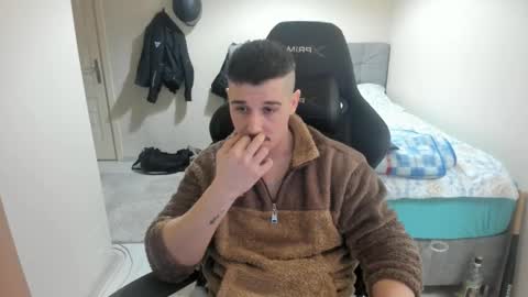 Snapshot of ulxer chatting on 21, 2, 2025 hi im mike tyson - online show from 21, 2, 2025