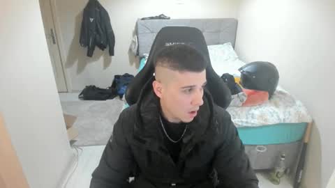 Snapshot of ulxer chatting on 1, 3, 2025 hi im mike tyson - online show from 1, 3, 2025