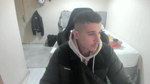 Snapshot of ulxer chatting on 10, 11, 2025 hi im mike tyson - online show from 10, 11, 2025