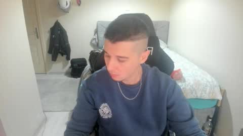 Snapshot of ulxer chatting on 20, 12, 2025 hi im mike tyson - online show from 20, 12, 2025