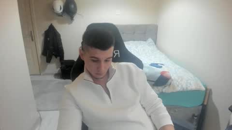 Snapshot of ulxer chatting on 7, 1, 2026 hi im mike tyson - online show from 7, 1, 2026