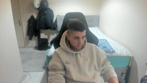 Snapshot of ulxer chatting on 13, 1, 2026 hi im mike tyson - online show from 13, 1, 2026