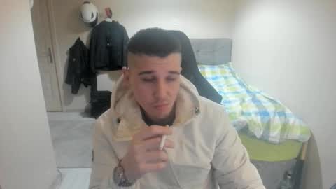 Snapshot of ulxer chatting on 16, 1, 2026 hi im mike tyson - online show from 16, 1, 2026